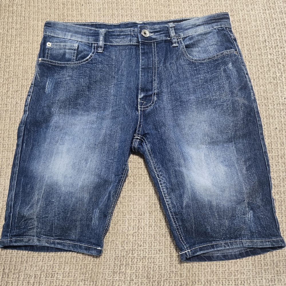 WT02 Men's Blue Denim Shorts Men's Size 32